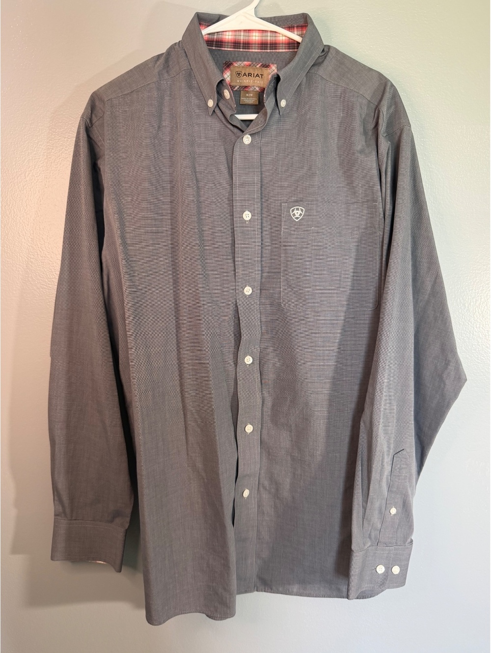 Ariat Men's Wrinkle-Free Gray Button-Down Shirt Size M